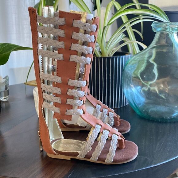 JoyFolie Baby Gladiator Sandals Boho NWOT Flats Brown 4 Booties Baby Shoes - Picture 13 of 13
